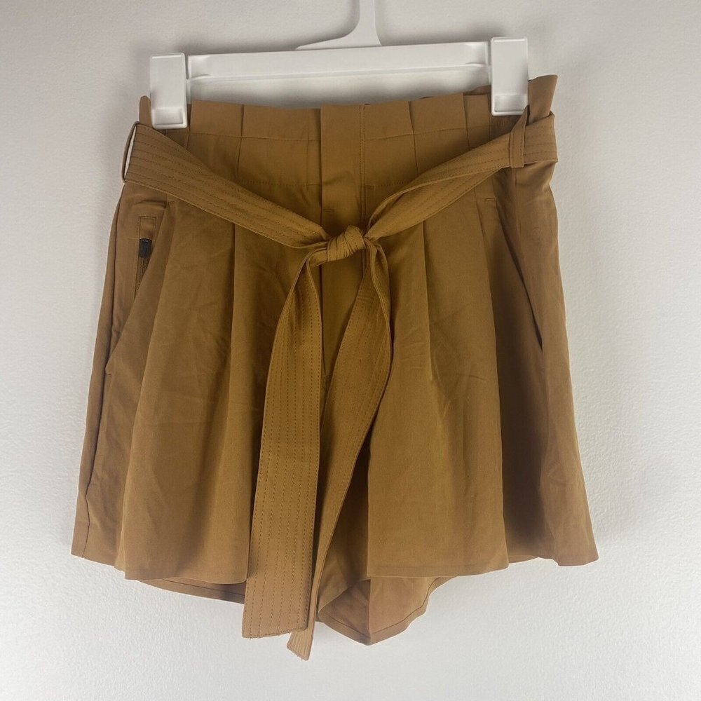 Athleta Women's Skyline Shorts II Size 2 Yellow Gold Paperbag Waist Tie Elastic